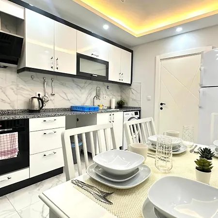 Homely! Design Antalya, Parking, Balcony, Ac! Lägenhet